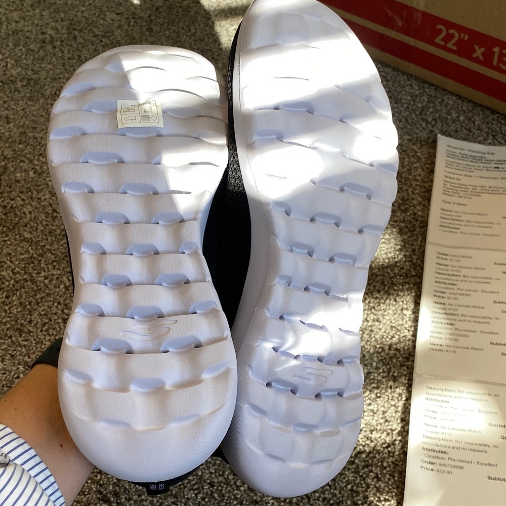 Skechers Women's Black Slip-On Air Cooled GOGA Mat Athletic Shoes - Picture 7 of 7